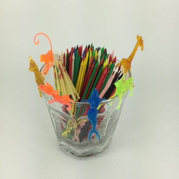 VINTAGE MCM SWIZZLE STICKS + ZOO PIKS COCKTAIL ANIMALS . LOT OF 152 . KITSCH BAR - Picture 8 of 16